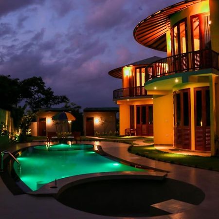 Senu Lagoon Villa Tangalle Exterior foto