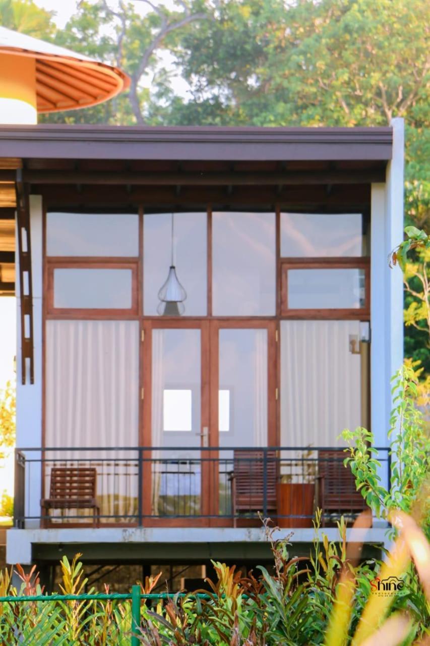 Senu Lagoon Villa Tangalle Exterior foto